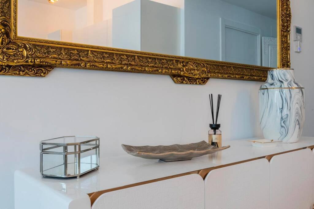 Puerto Banus Second Line, Luxury Apartement ماربيا المظهر الخارجي الصورة