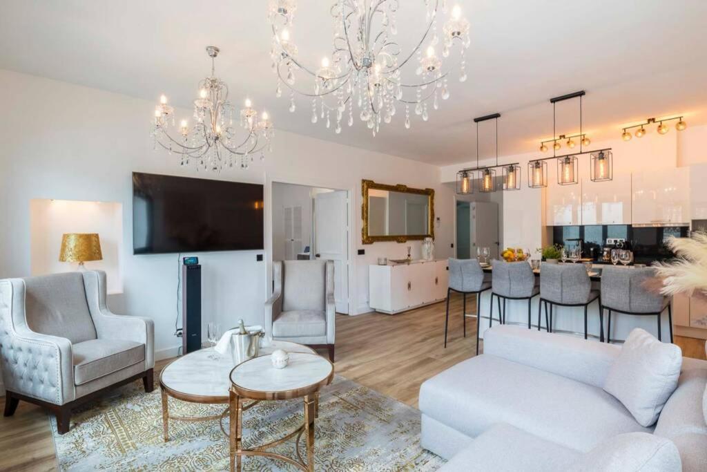 Puerto Banus Second Line, Luxury Apartement ماربيا المظهر الخارجي الصورة
