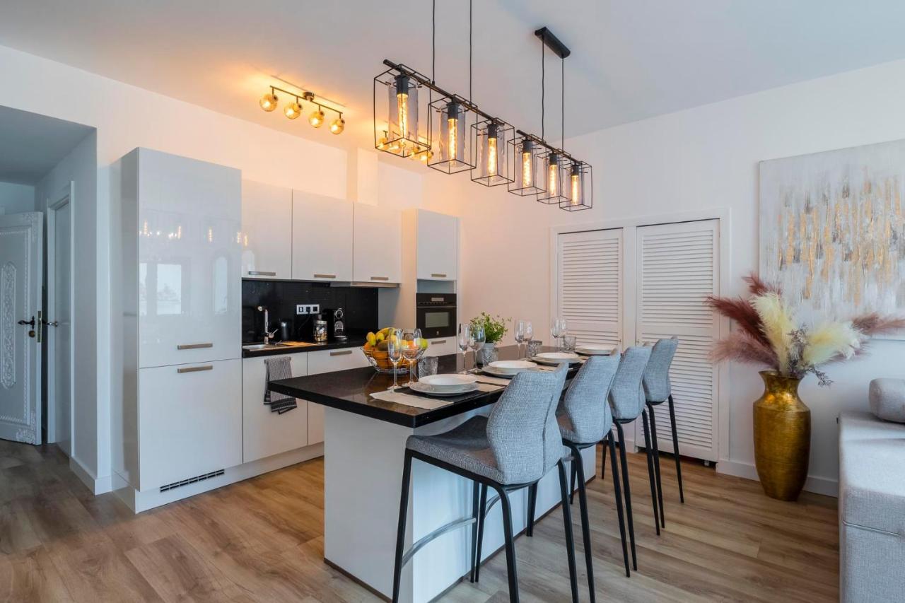 Puerto Banus Second Line, Luxury Apartement ماربيا المظهر الخارجي الصورة